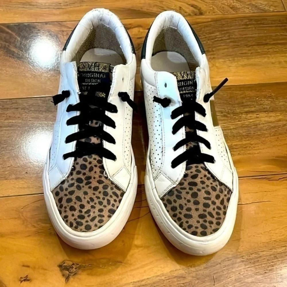 Vintage Havana White Leather Sneaker Leopard Print Gold Sides Black Laces sz 8